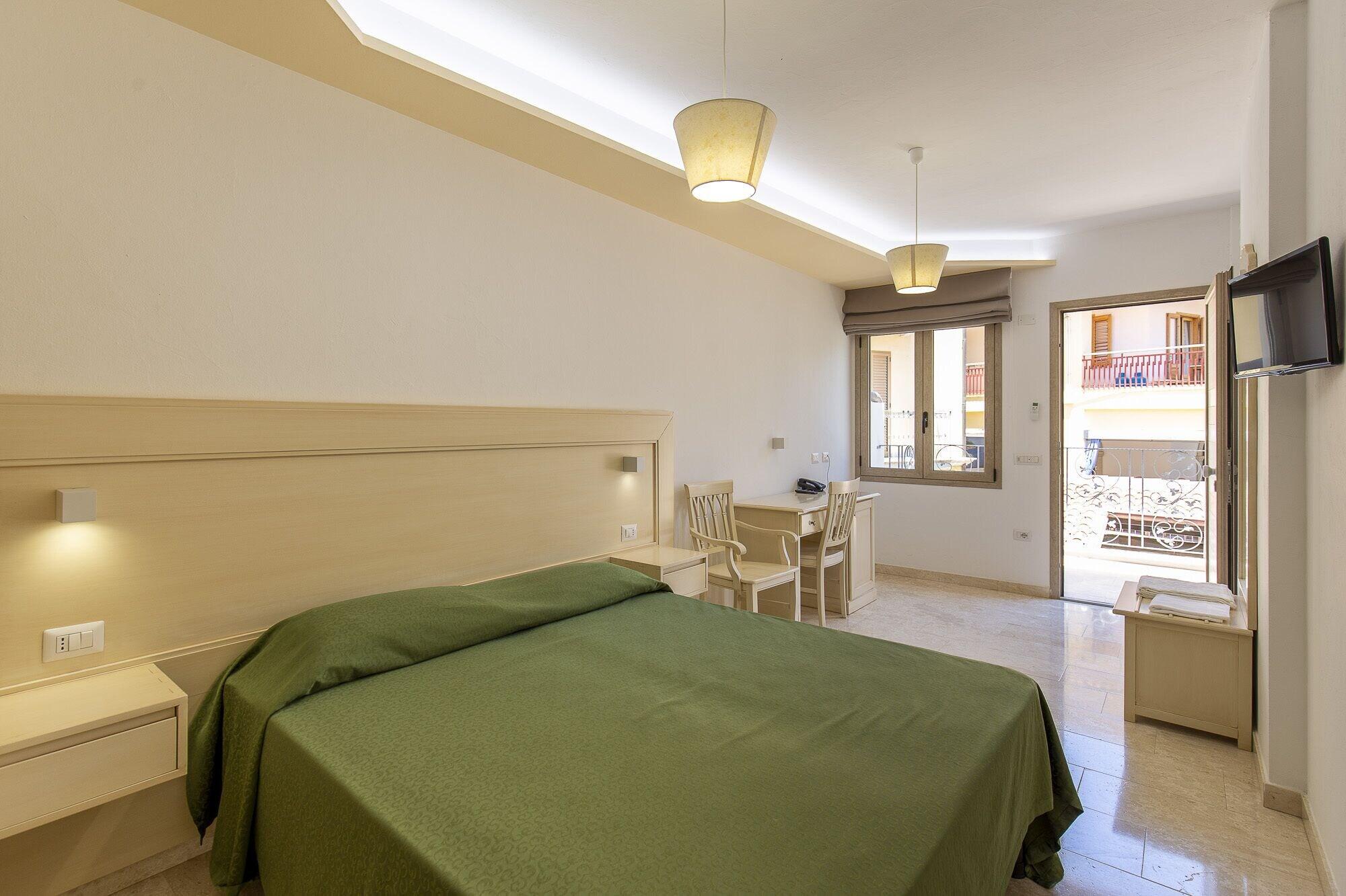 Hotel San Francisco Cala Gonone Exterior photo